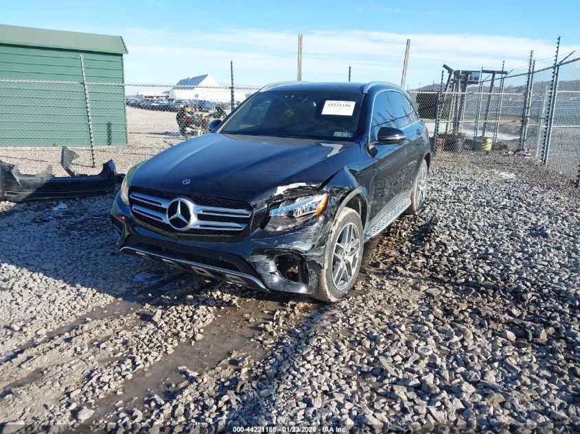 Mercedes-Benz C 300 2019 — photo 2