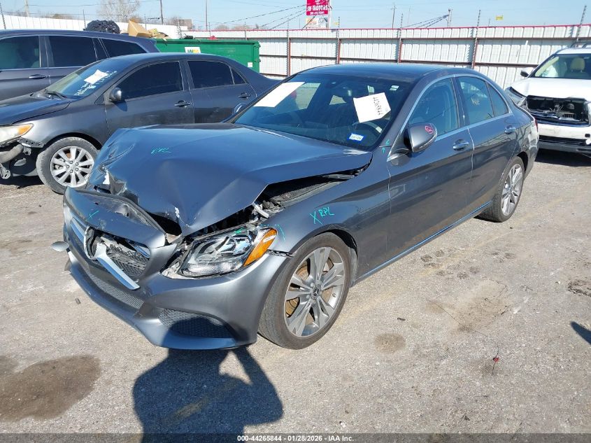 Mercedes-Benz C 300 2018 — photo 2