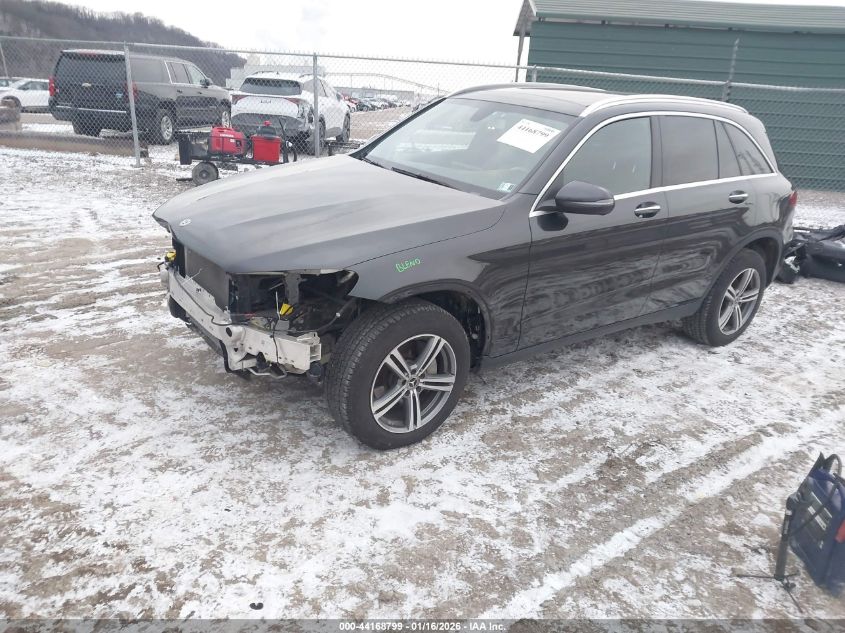 Mercedes-Benz C 300 2020 — photo 2