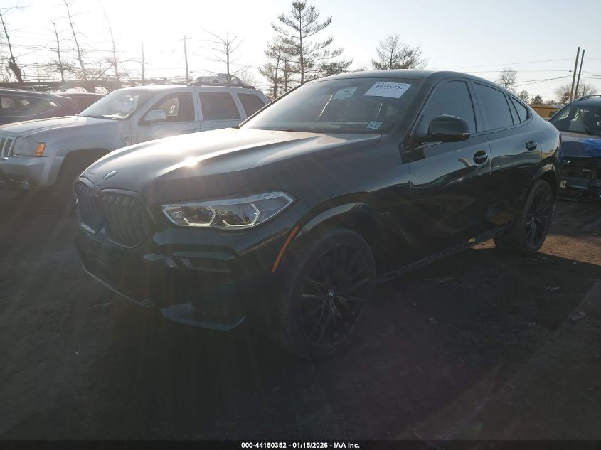 BMW M5 2022 — photo 2