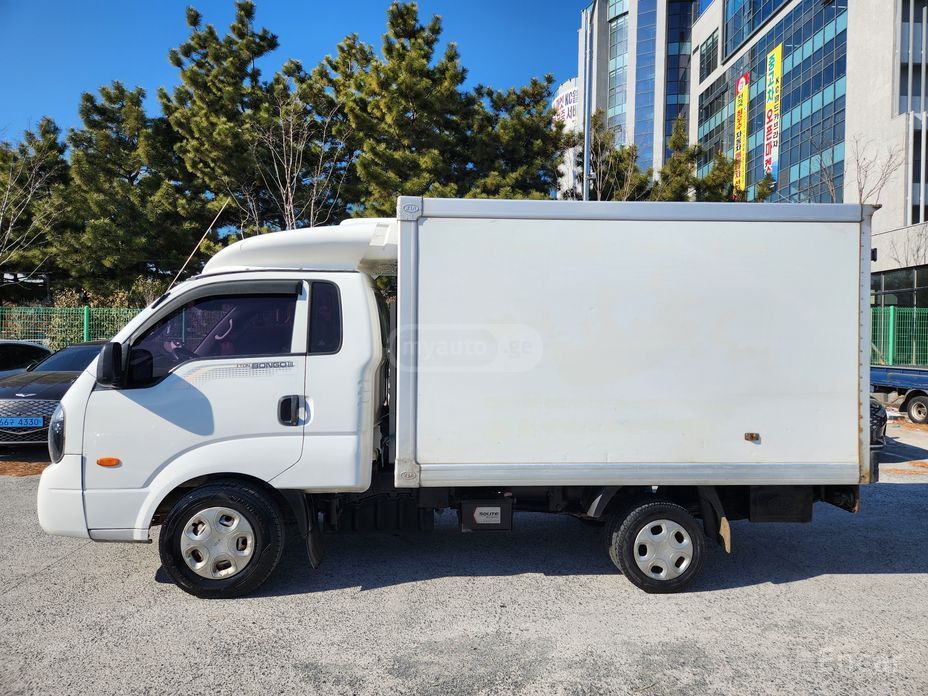 Kia Bongo 2015 — photo 2