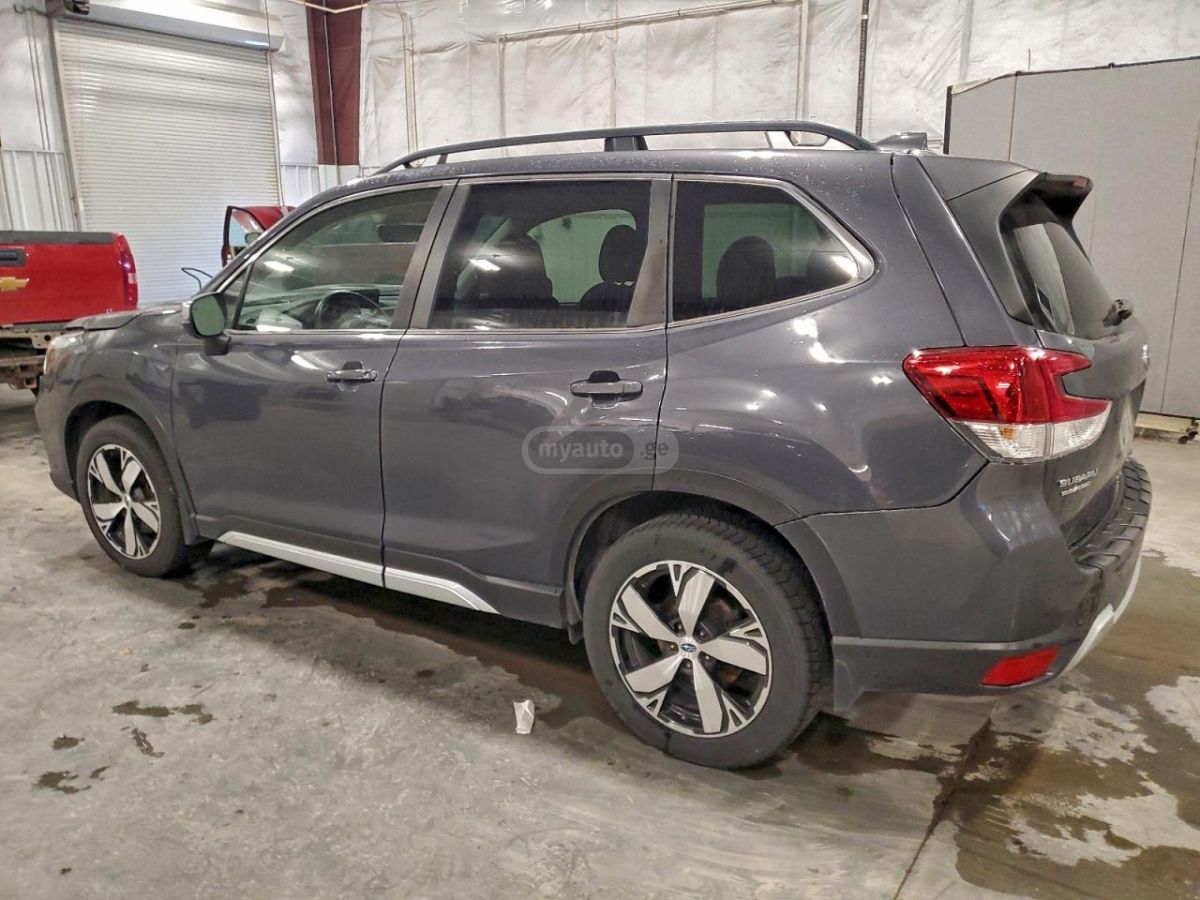 Subaru Forester 2020 — photo 2