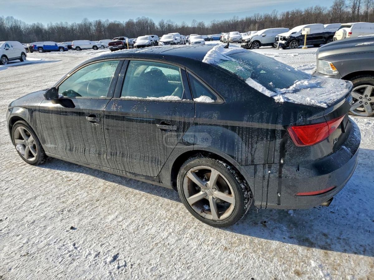 Audi A3 2016 — photo 2