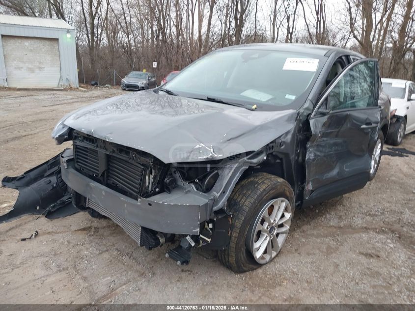Ford Escape 2021 — photo 2
