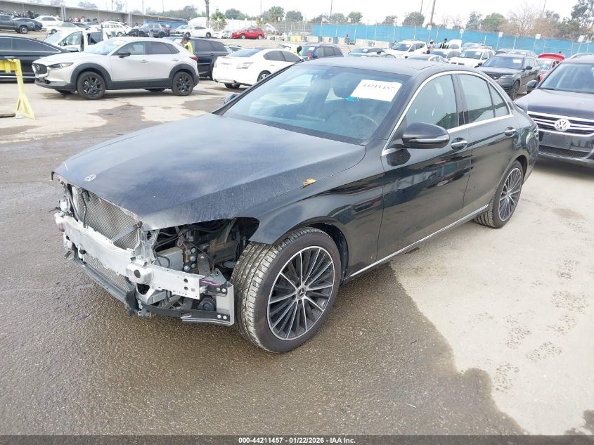 Mercedes-Benz C 300 2020 — photo 2