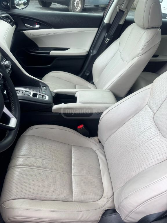 Honda Insight 2019 — photo 2