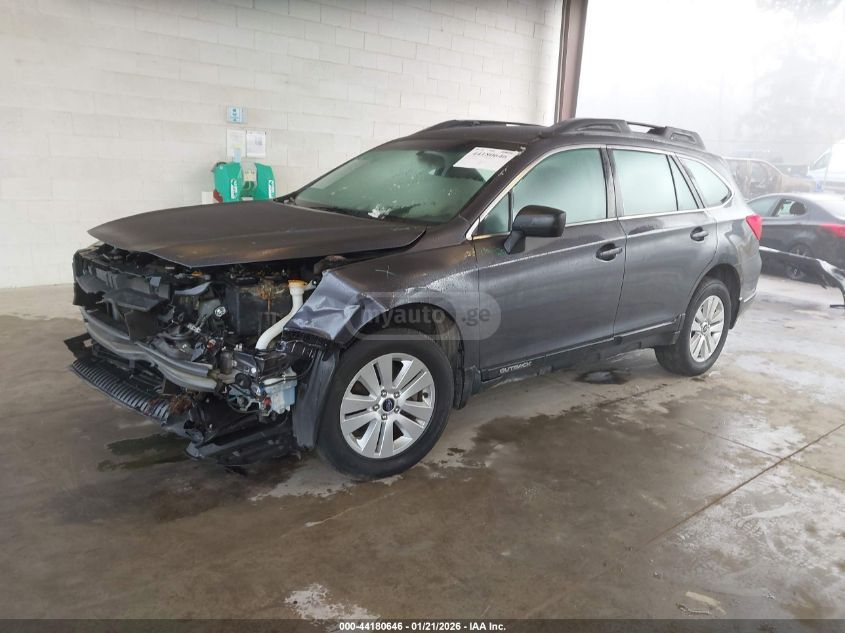 Subaru Outback 2017 — photo 2