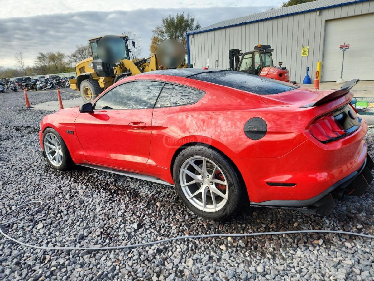 Ford Mustang 2020 — photo 2