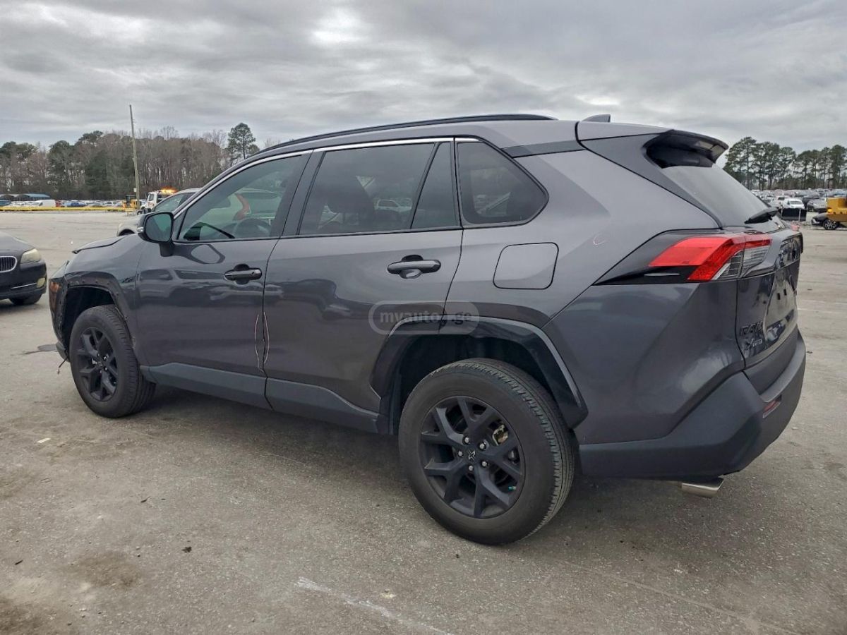 Toyota RAV4 2024 — photo 2