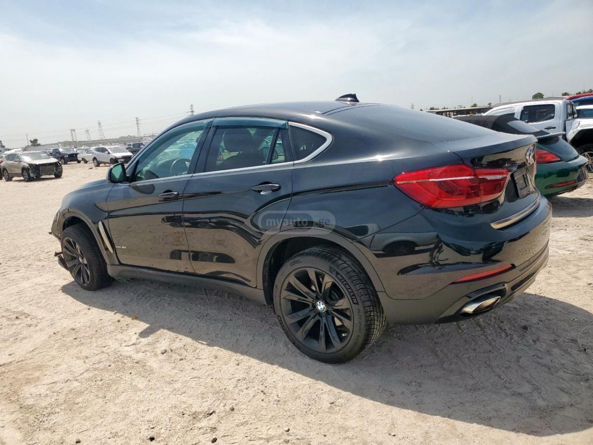 BMW X6 2019 — photo 2