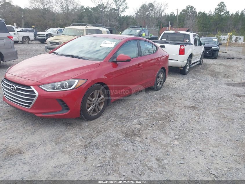 Hyundai Elantra 2018 — photo 2