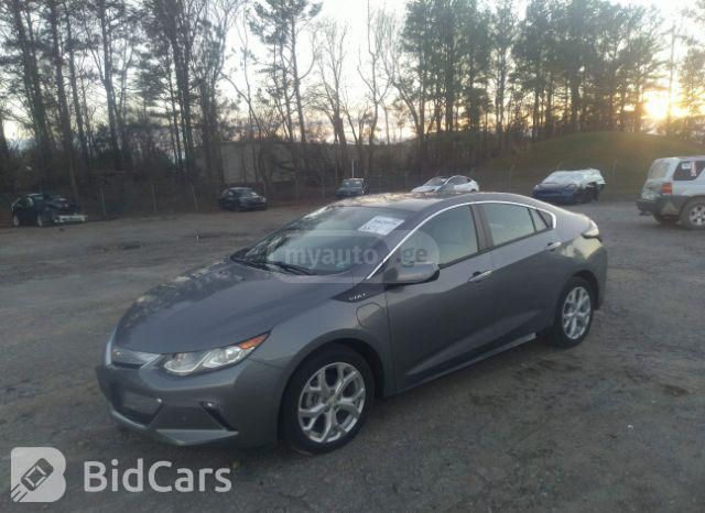 Chevrolet Volt 2019 — photo 2