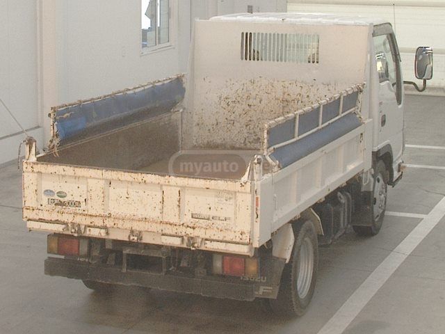 Isuzu Elf 2017 — photo 2
