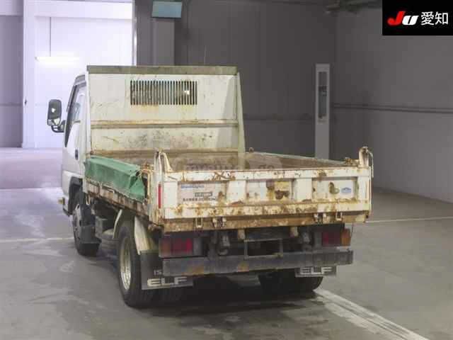 Isuzu Elf 2017 — photo 2