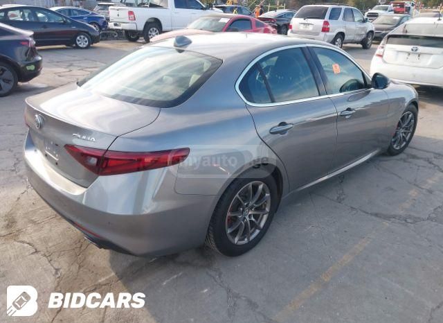 Alfa Romeo Giulia 2018 — photo 2