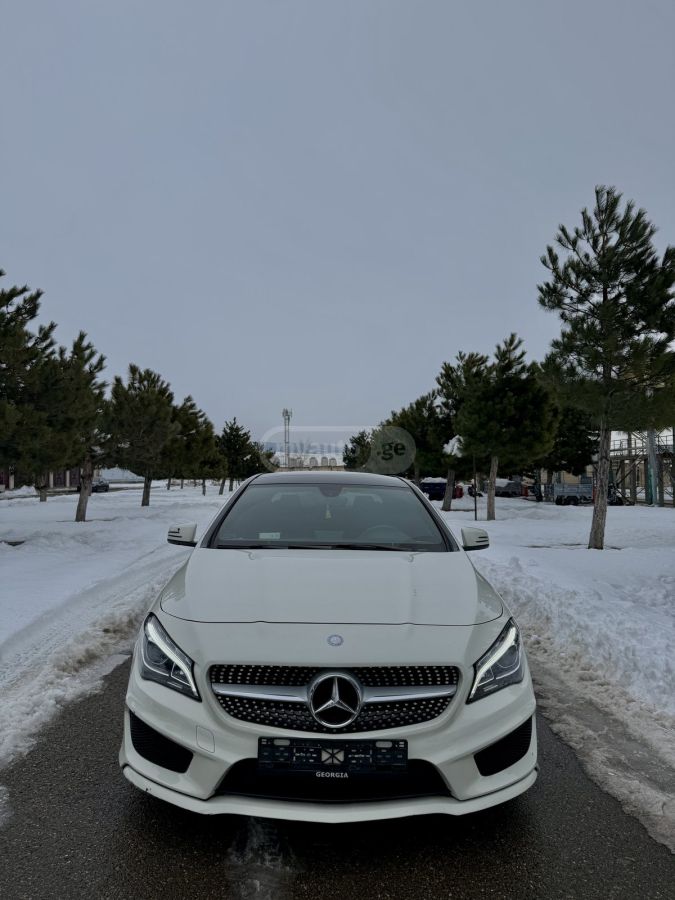 Mercedes-Benz CLA 250