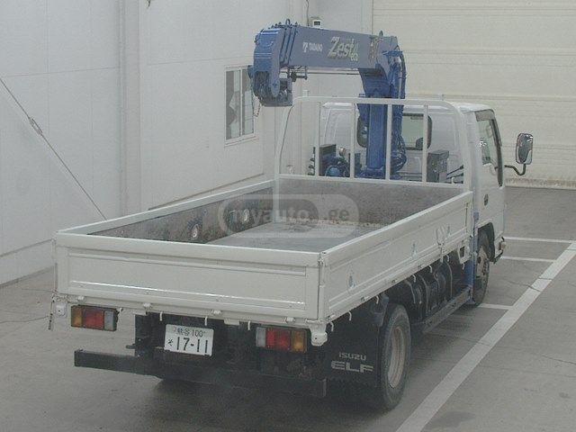 Isuzu Elf 2015 — photo 2