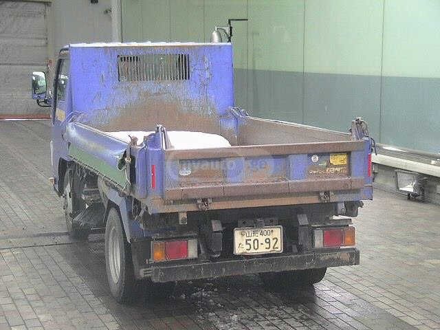 Isuzu Elf 2015 — photo 2