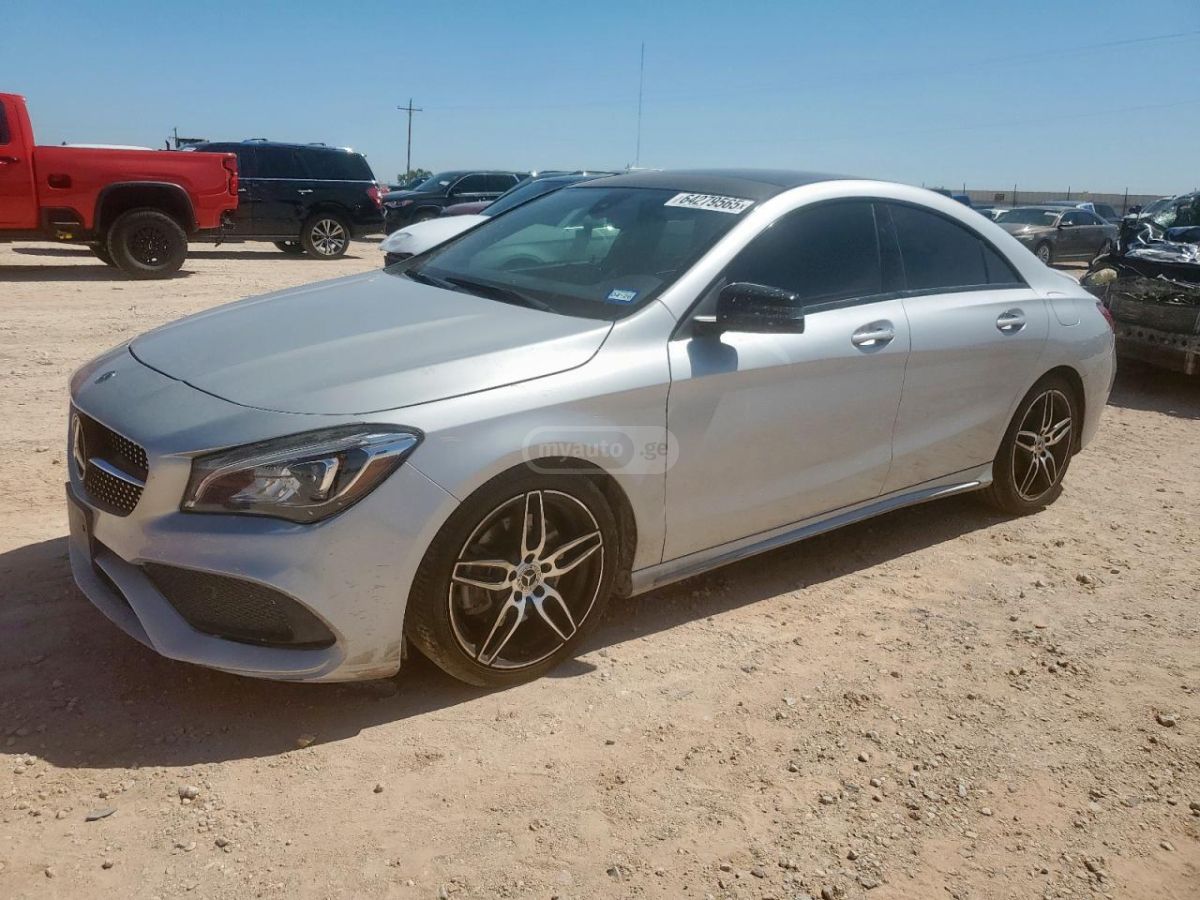 Mercedes-Benz CLA 250