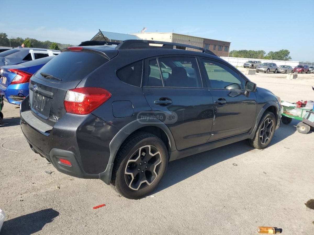 Subaru XV 2015 — photo 2