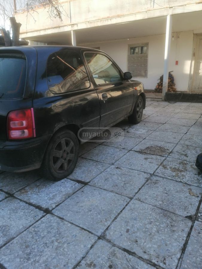 Nissan Micra 2001 — photo 2