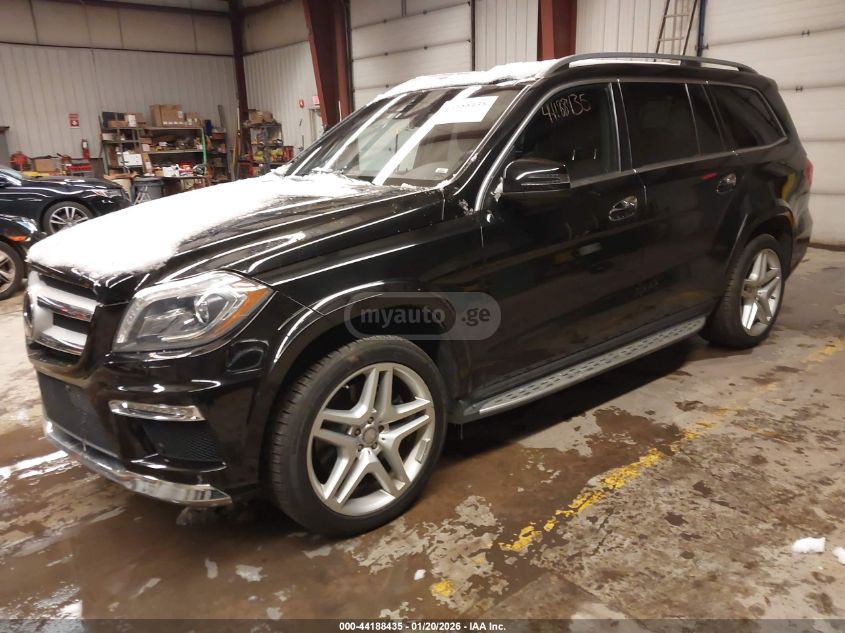 Mercedes-Benz GL 550 2015 — photo 2
