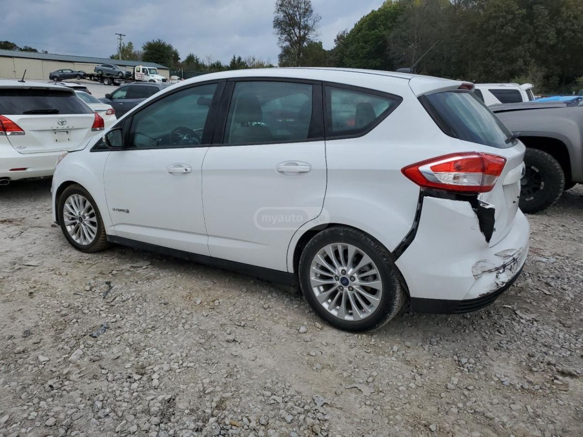 Ford C-Max 2017 — photo 2