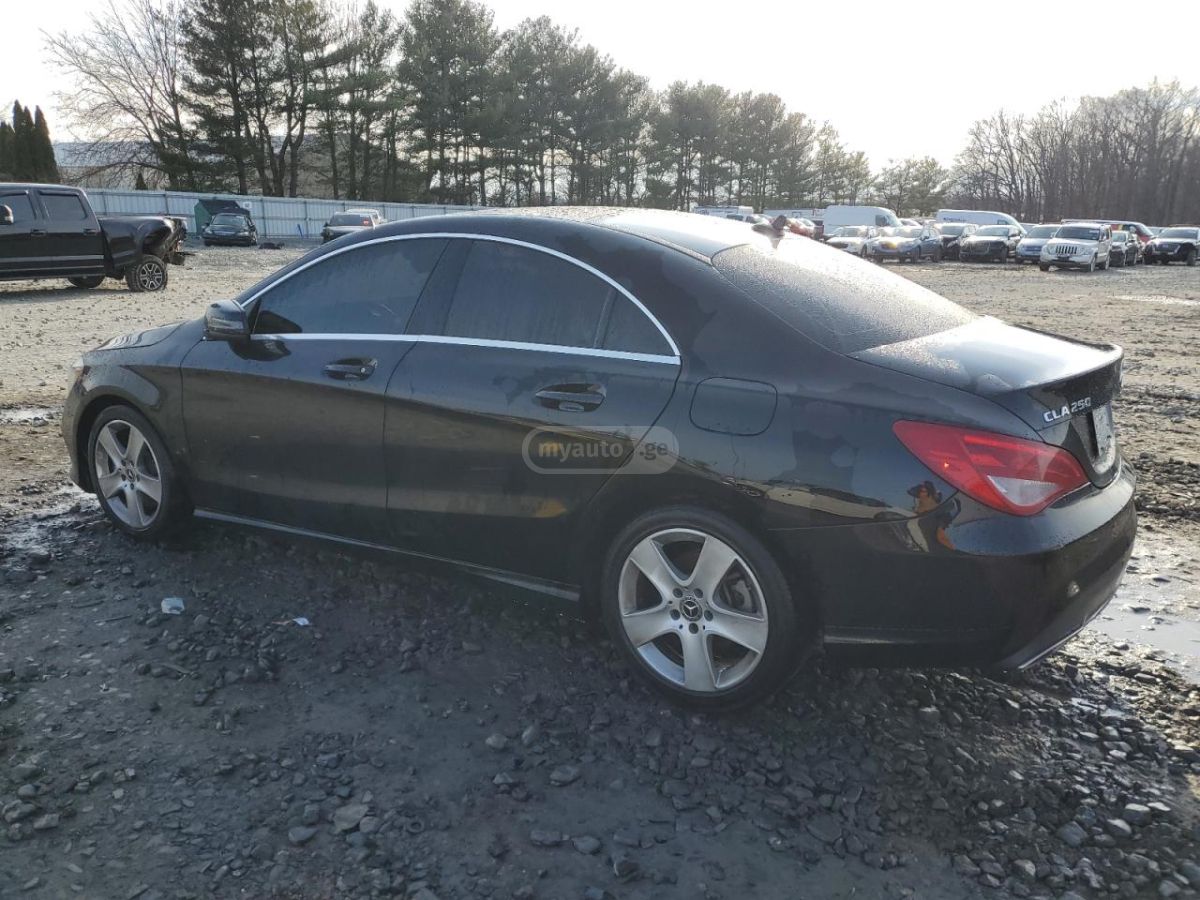 Mercedes-Benz CLA 250 2019 — photo 2