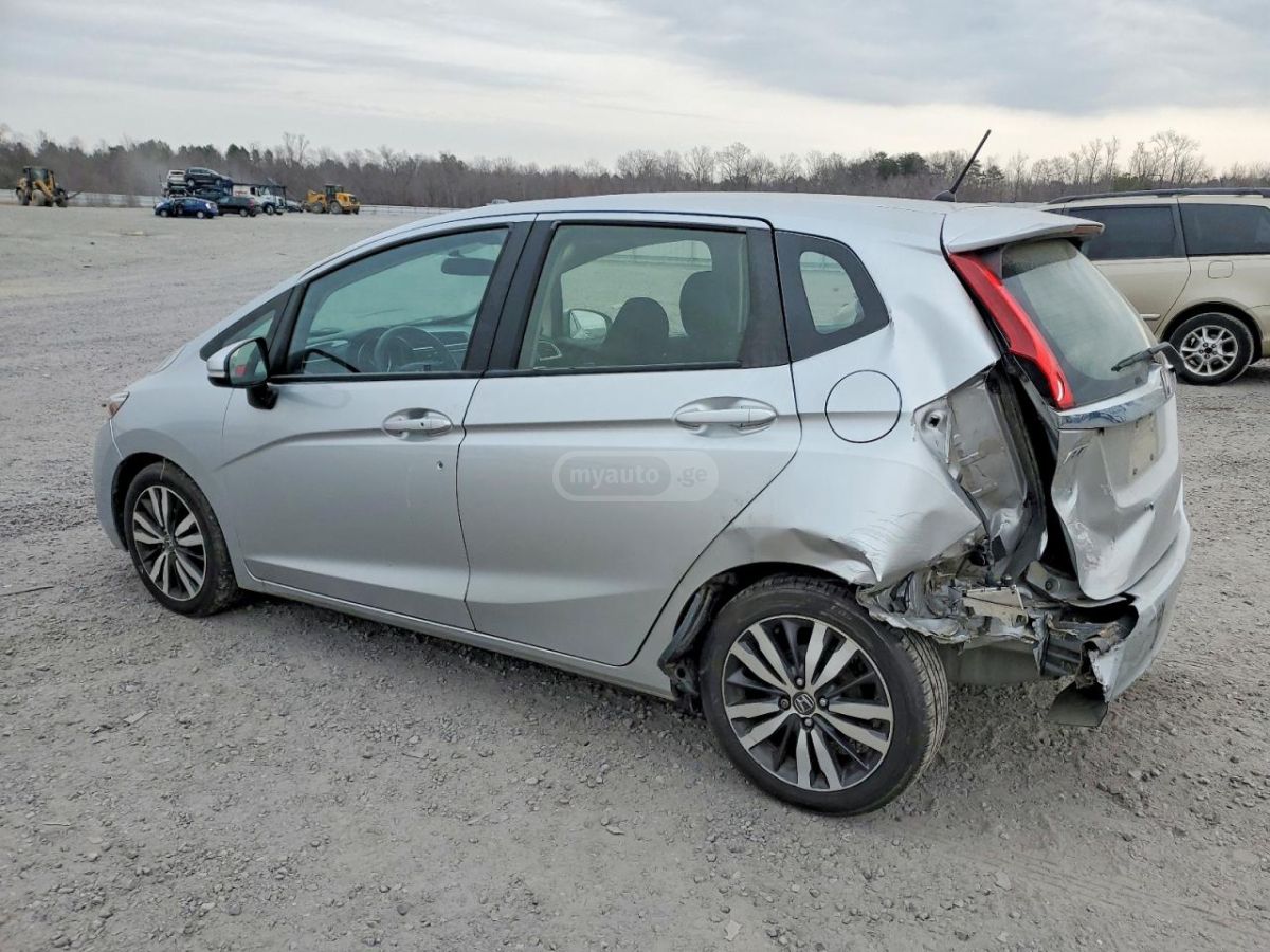 Honda Fit 2016 — photo 2