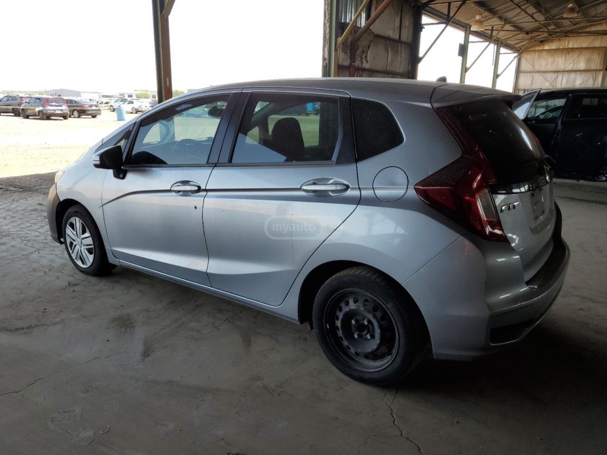 Honda FIT 2019 — photo 2