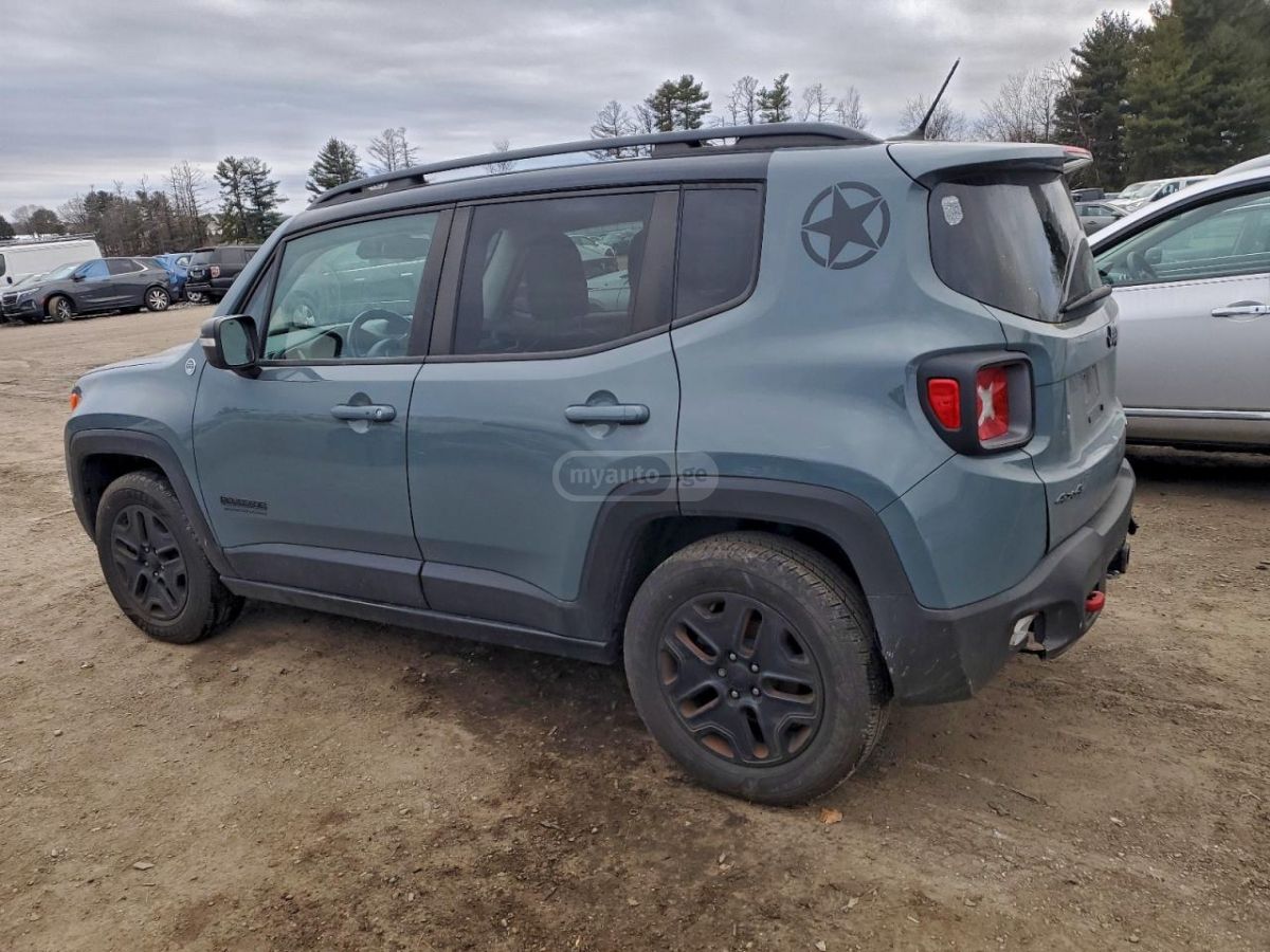 Jeep Renegade 2017 — photo 2