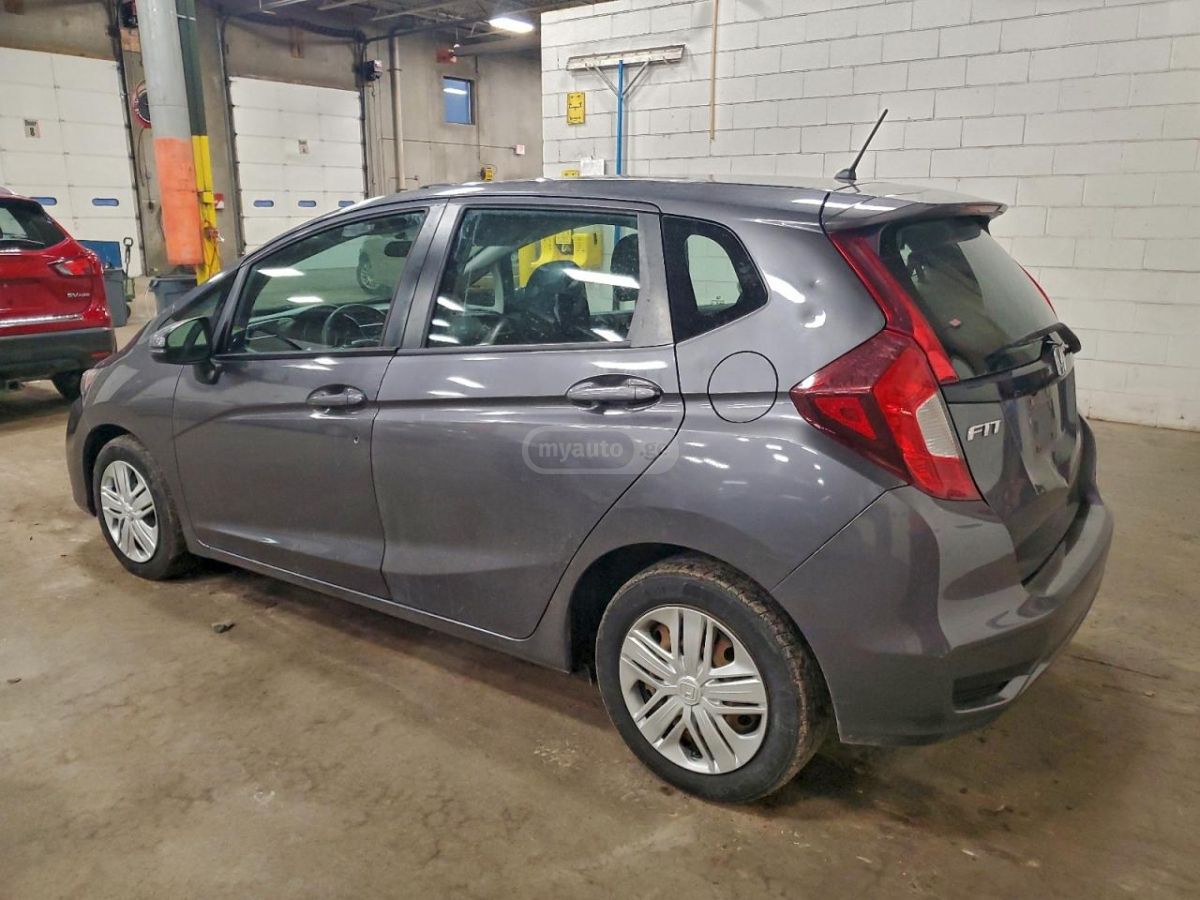 Honda Fit 2018 — photo 2