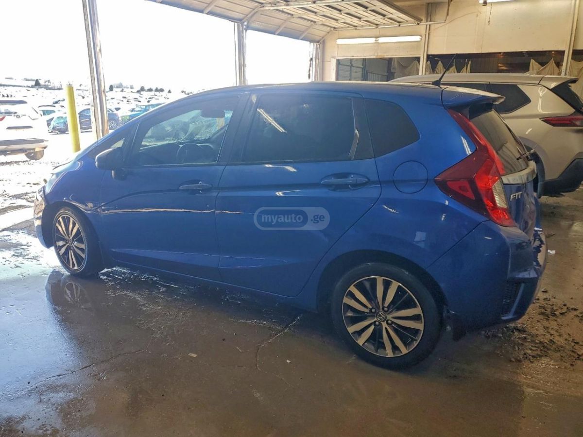 Honda Fit 2016 — photo 2