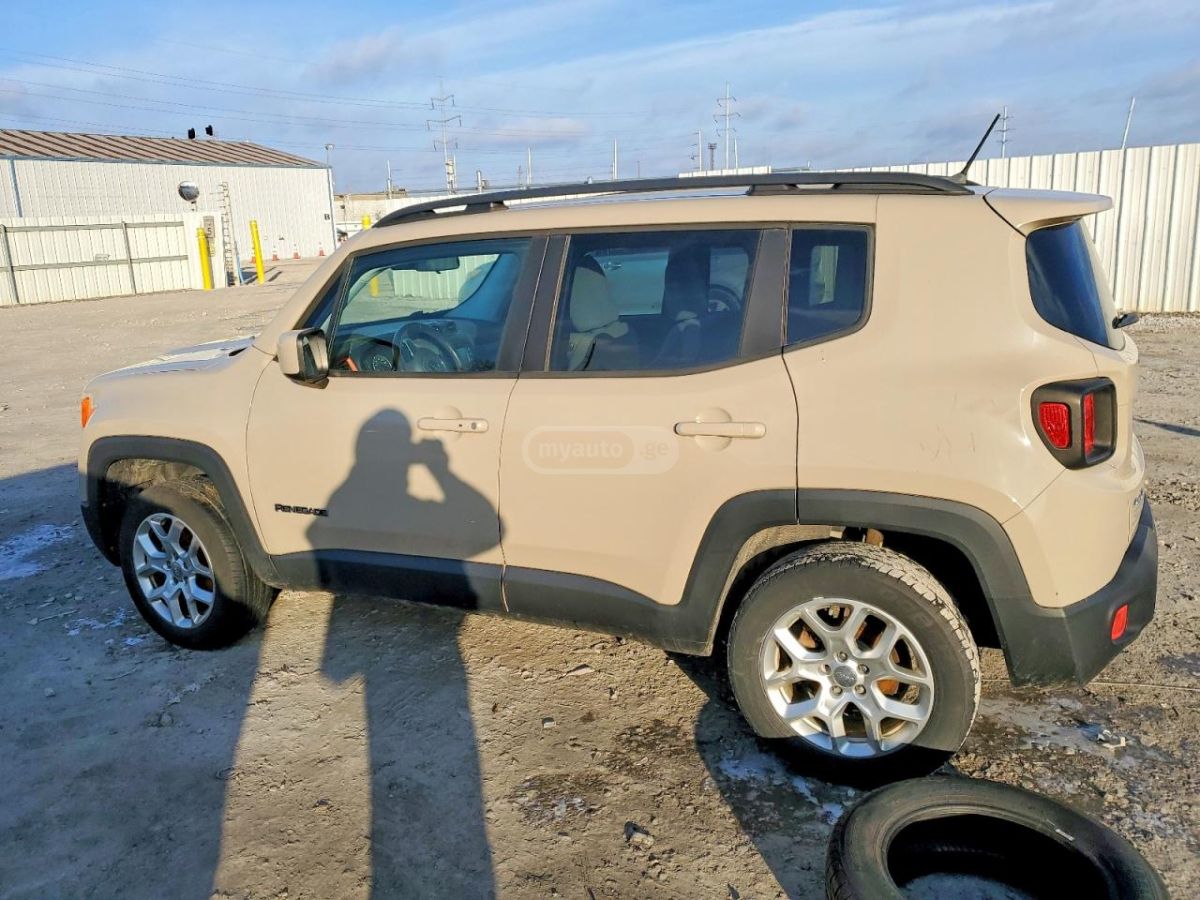Jeep Renegade 2016 — photo 2