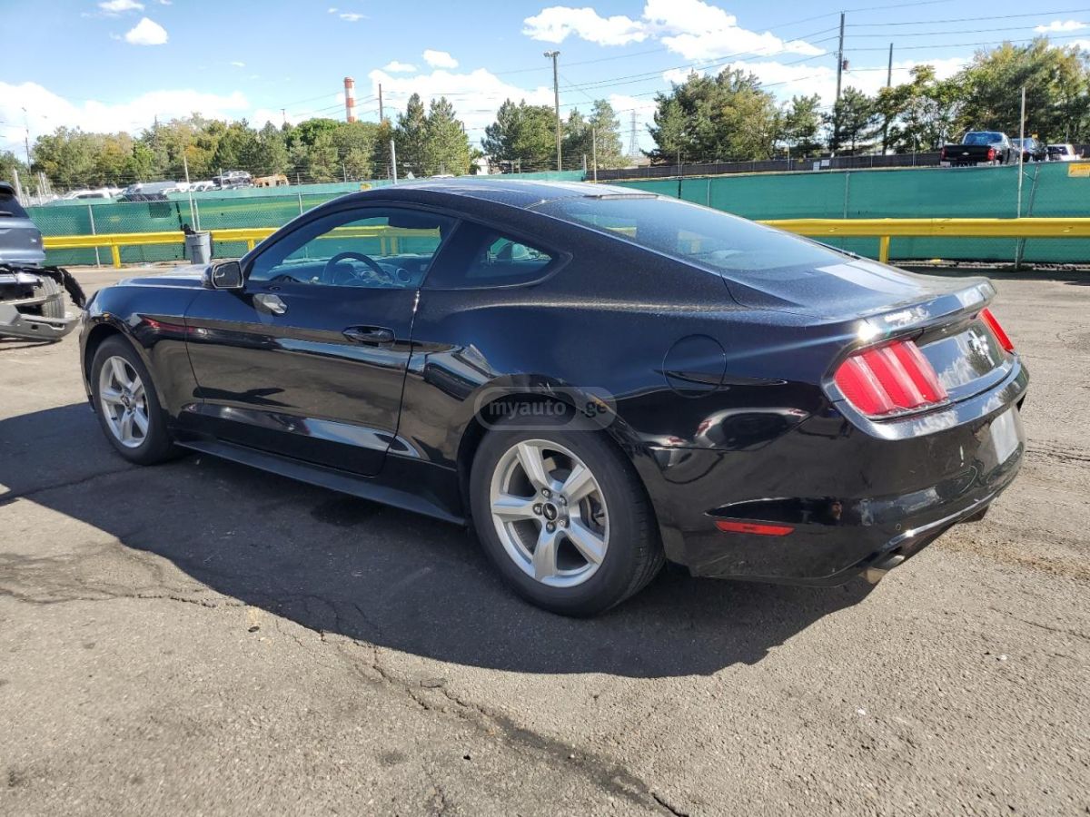 Ford Mustang 2017 — photo 2