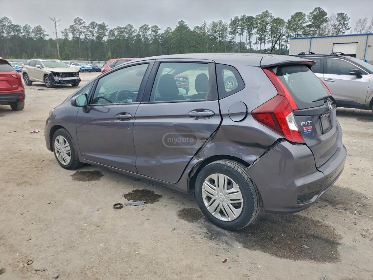 Honda Fit 2020 — photo 2