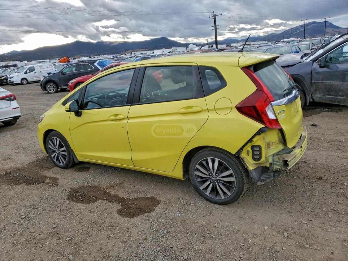Honda Fit 2016 — photo 2