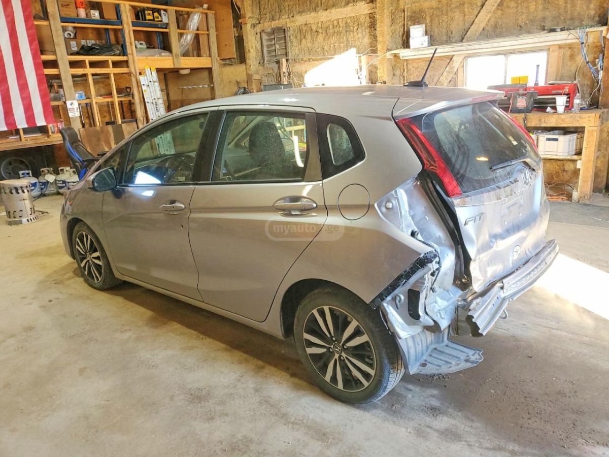 Honda Fit 2018 — photo 2