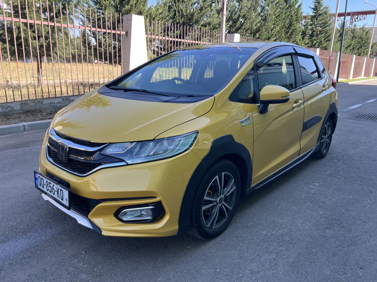 Honda Fit 2018 — photo 2