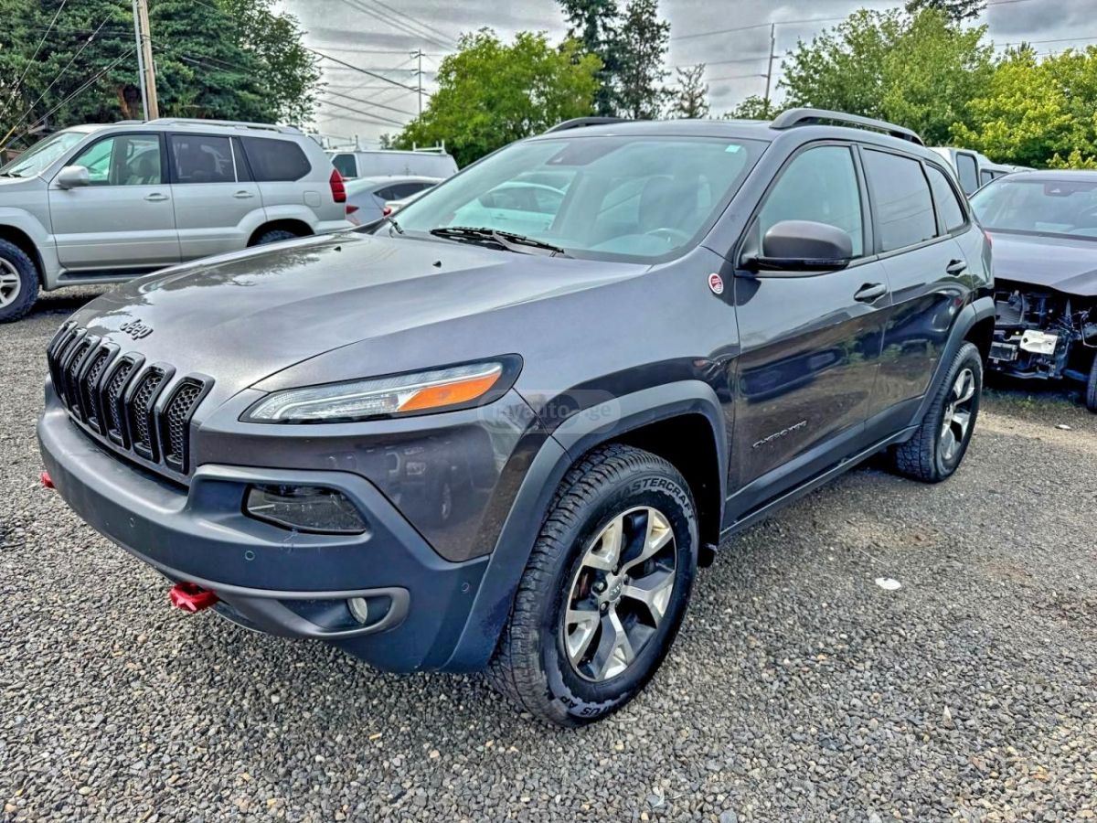Jeep Cherokee 2018 — photo 2