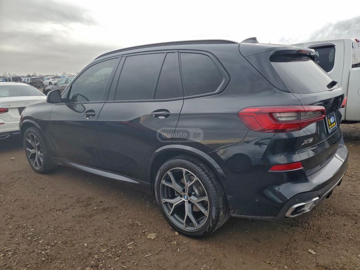 BMW X5 2019 — photo 2
