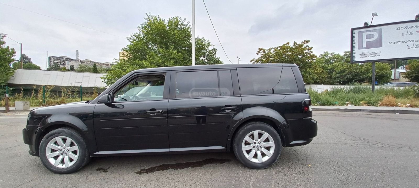 Ford Flex 2010 — photo 2