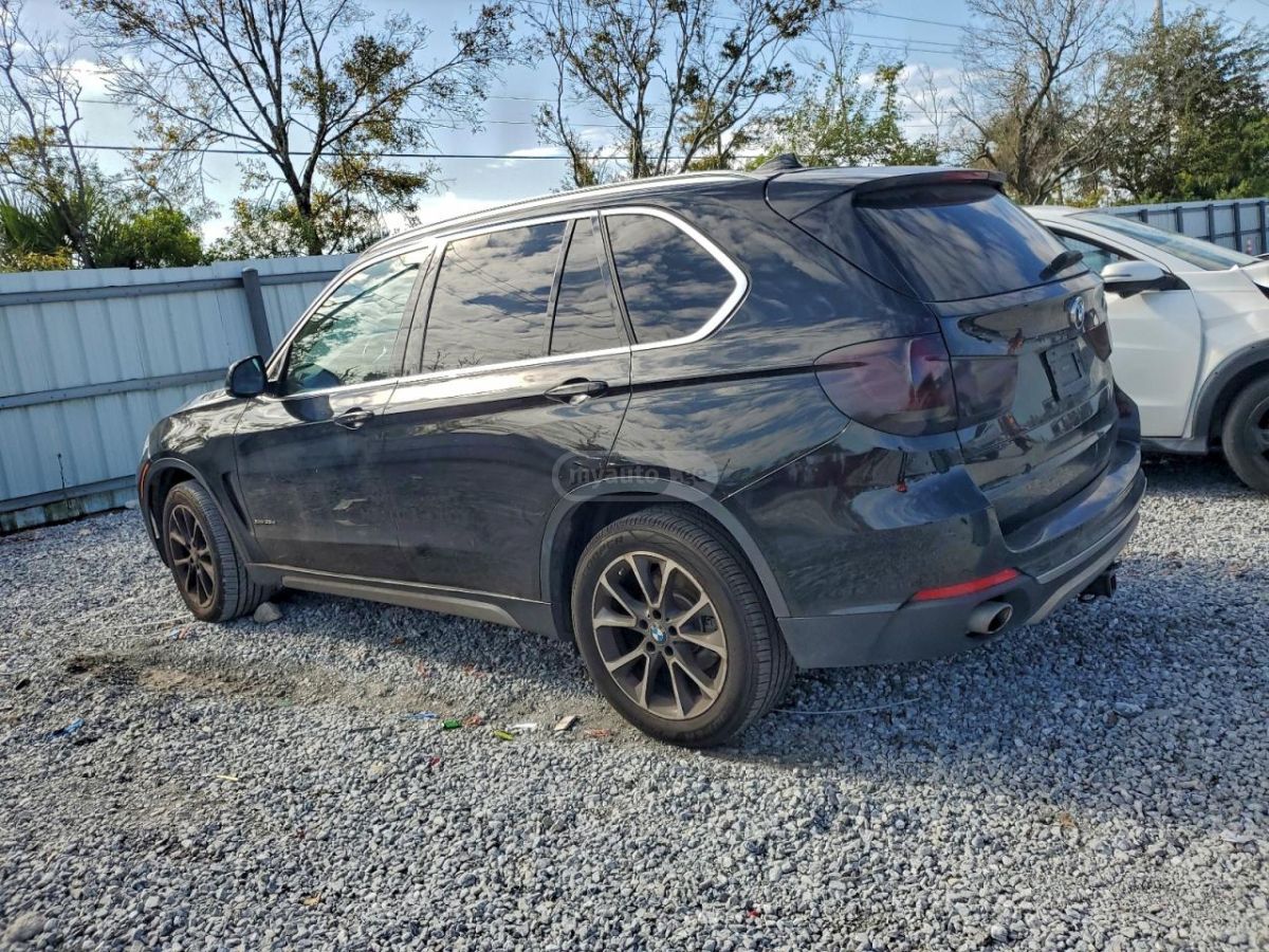 BMW X5 2017 — photo 2