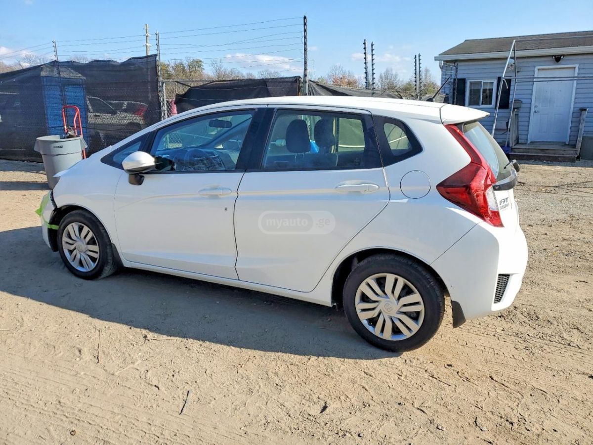 Honda Fit 2016 — photo 2