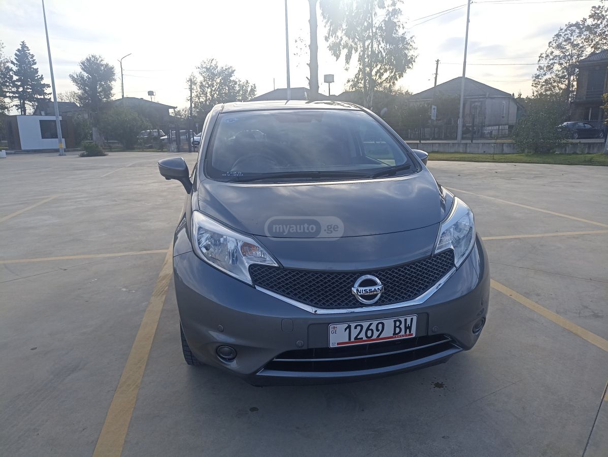 Nissan Note 2016 — photo 2