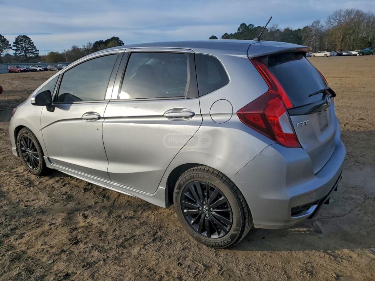 Honda Fit 2020 — photo 2
