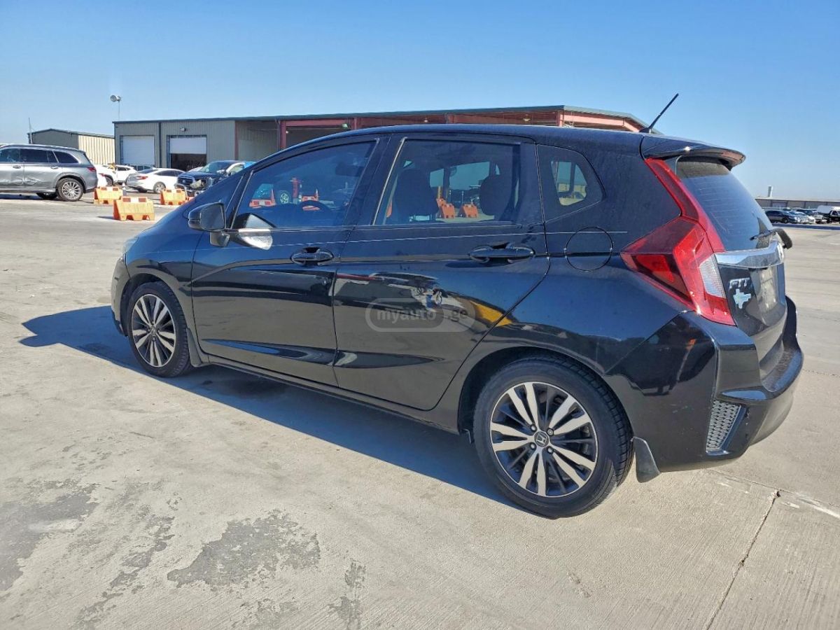 Honda Fit 2017 — photo 2