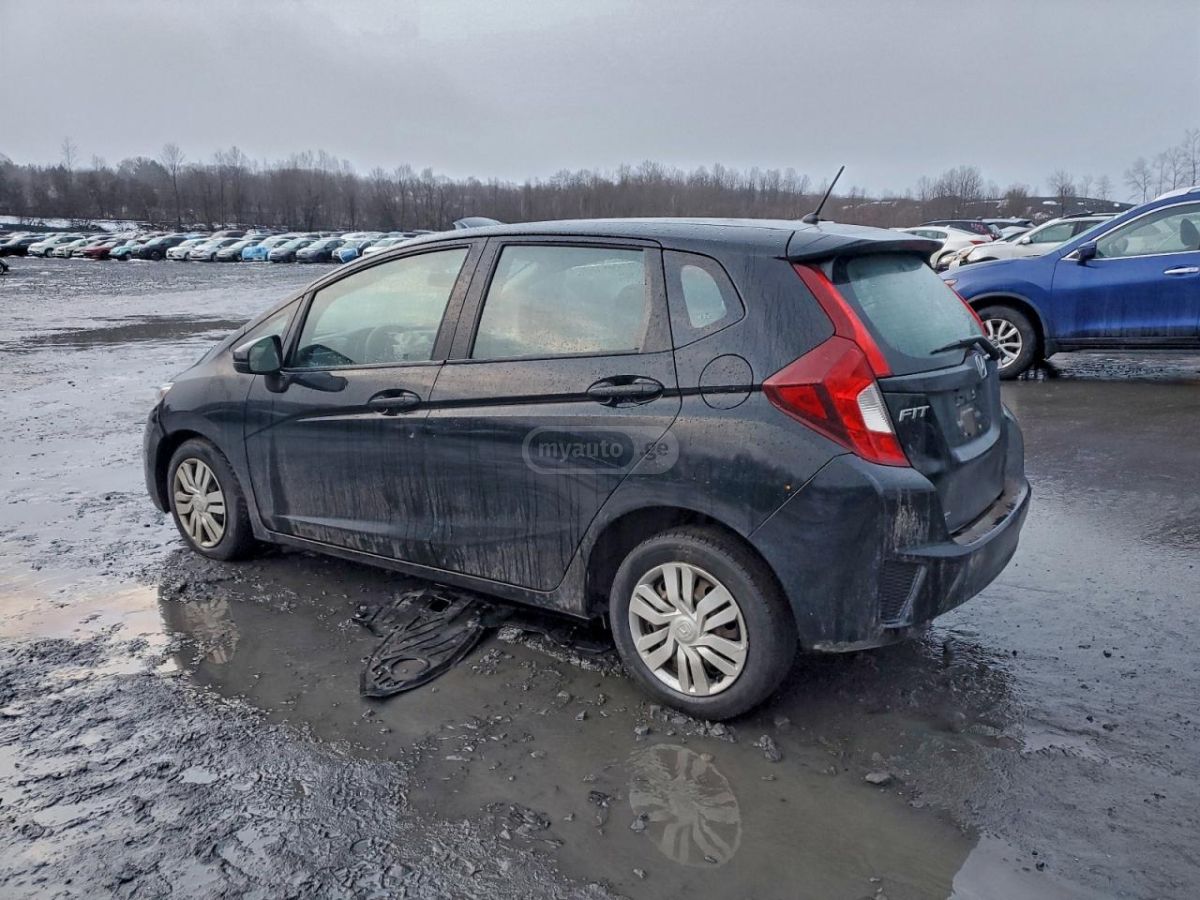 Honda Fit 2017 — photo 2