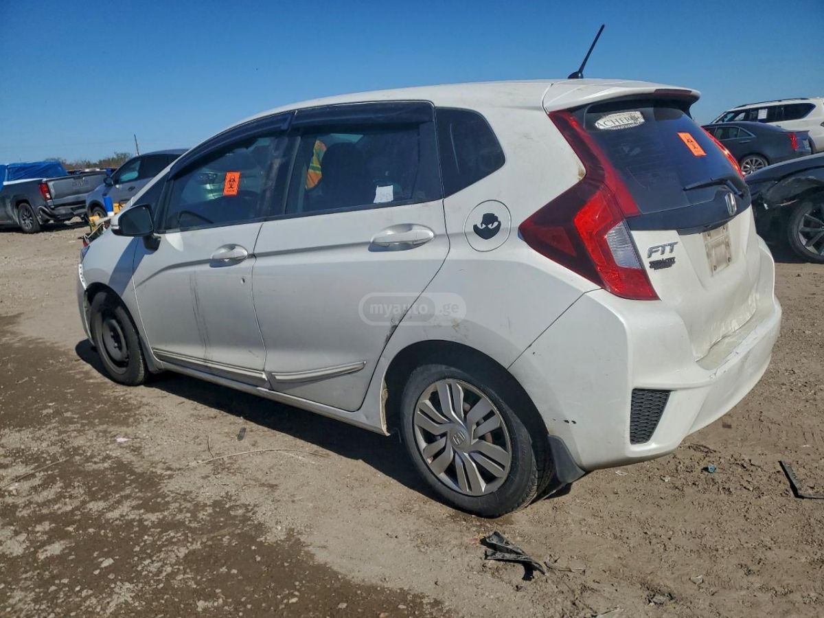 Honda Fit 2017 — photo 2