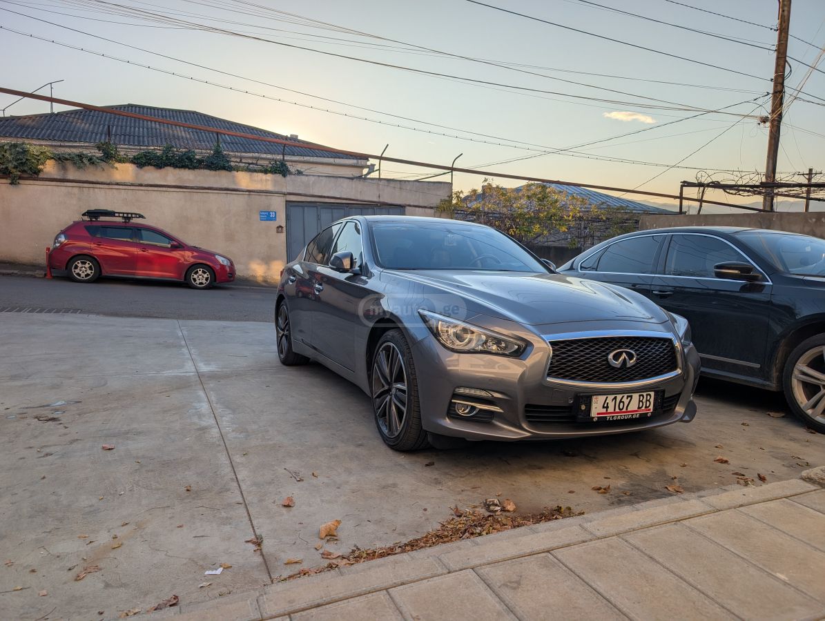 Infiniti Q 50